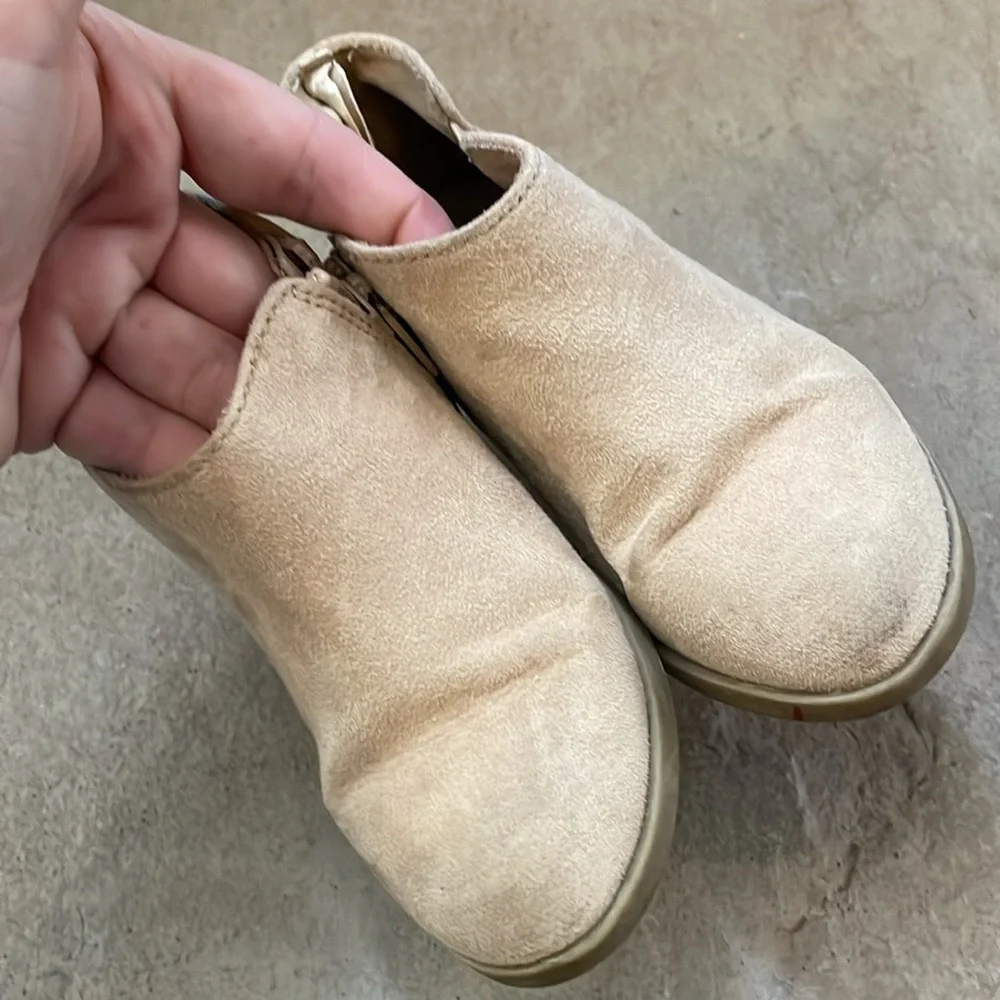 5 for $25🎈old navy booties